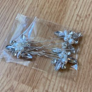Set of 3 wedding hair clips
